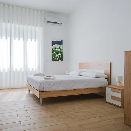 Apartment Bouganville In Station